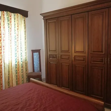 Unique 2 Double Bed Seafront - Bay
